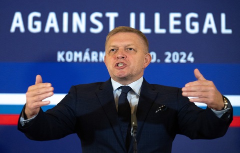 Thủ tướng Slovakia: Ukraine sẽ vừa mất lãnh thổ, vừa không được vào NATO - Ảnh 1.