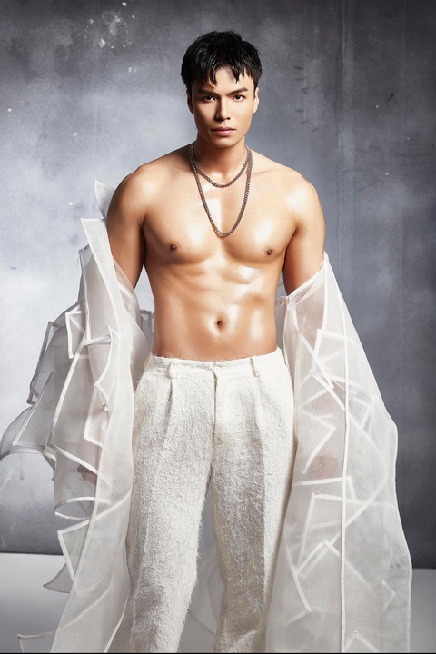 Ngắm những bộ trang phục dân tộc độc đáo trước chung kết Mister International 2024 - Ảnh 3. Ngắm những bộ trang phục dân tộc độc đáo trước chung kết Mister International 2024 - Ảnh 12.