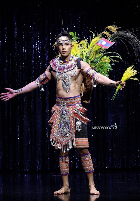 Ngắm những bộ trang phục dân tộc độc đáo trước chung kết Mister International 2024 - Ảnh 4. Ngắm những bộ trang phục dân tộc độc đáo trước chung kết Mister International 2024 - Ảnh 4.