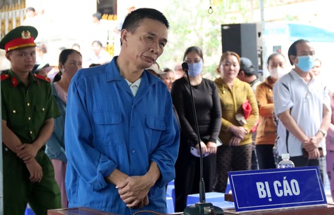 Sang vùng biển nước ngoài đánh bắt thủy sản trái phép, thuyền trưởng lãnh 6 năm tù - Ảnh 1.