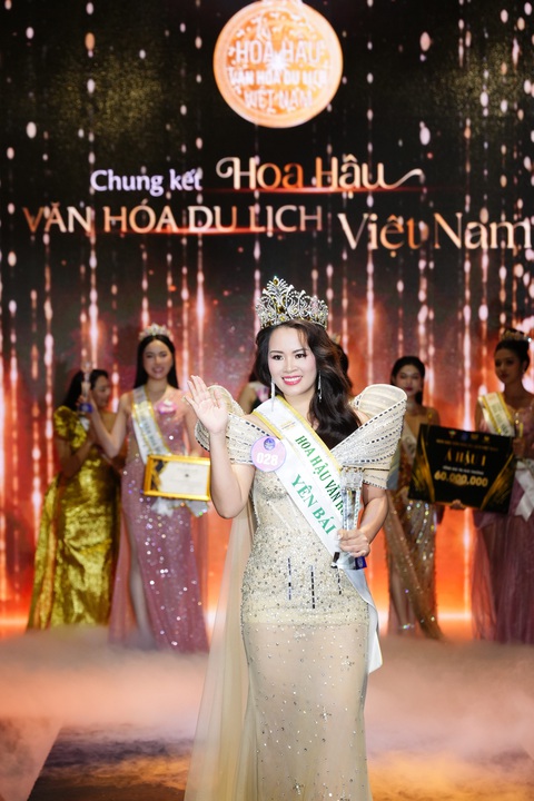 Bạn nhớ tên bao nhiêu hoa hậu Việt đăng quang năm 2024? - Ảnh 5. Bạn nhớ tên bao nhiêu hoa hậu Việt đăng quang năm 2024? - Ảnh 5.