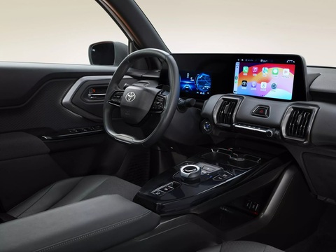 Suzuki e-Vitara xuất hiện tại châu Âu với tên gọi... Toyota Urban Cruiser - Ảnh 9.