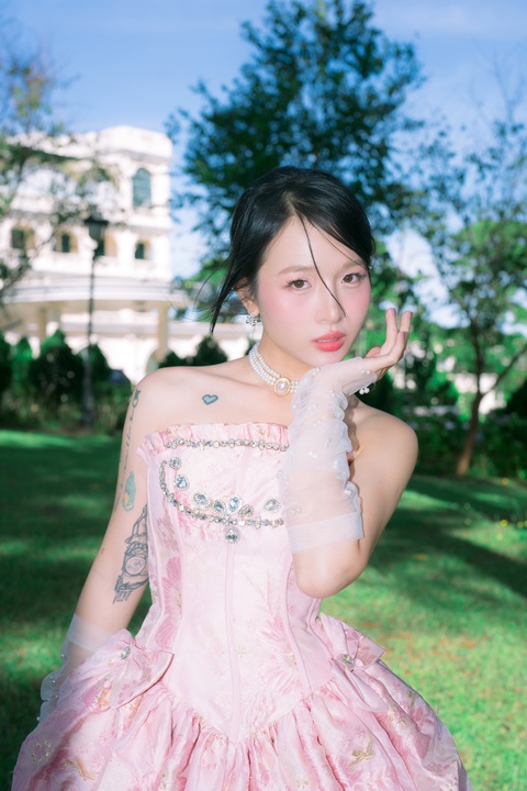 Lena tung album mới khẳng định sự 'trưởng thành' phong cách âm nhạc - Ảnh 2.