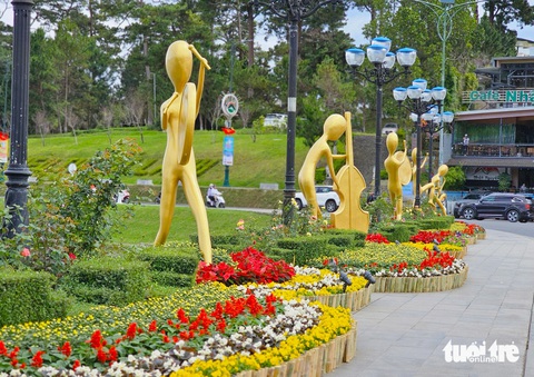 Du khách đến Đà Lạt để chữa lành, du lịch kết hợp trị liệu tâm lý vô cùng tiềm năng - Ảnh 4. Du khách đến Đà Lạt để chữa lành, du lịch kết hợp trị liệu tâm lý vô cùng tiềm năng - Ảnh 4.