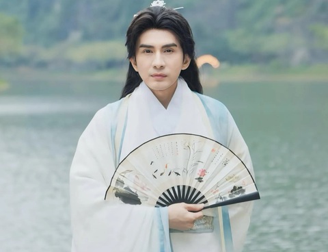 Hoài Lâm xin lỗi vì hủy show; Đan Trường chiếm spotlight tại concert Anh trai vượt ngàn chông gai - Ảnh 5. Hoài Lâm xin lỗi vì hủy show; Đan Trường chiếm spotlight tại concert Anh trai vượt ngàn chông gai - Ảnh 4.