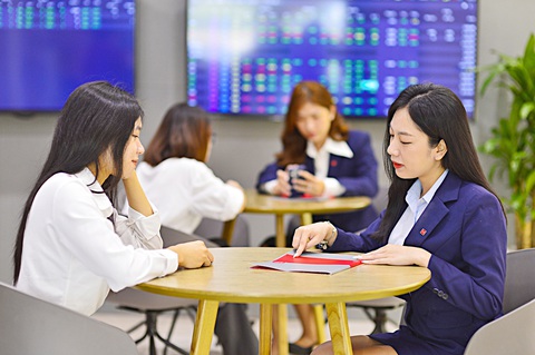 Coi chừng đầu tư chứng khoán qua AI - Ảnh 2. Coi chừng đầu tư chứng khoán qua AI - Ảnh 2.