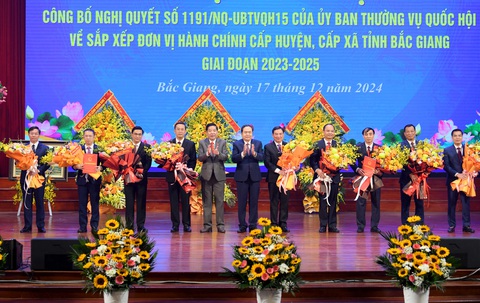 Bắc Giang sáp nhập một huyện, thành lập thị xã là thủ phủ ‘vải thiều’ - Ảnh 2. Bắc Giang sáp nhập một huyện, thành lập thị xã là thủ phủ ‘vải thiều’ - Ảnh 2.