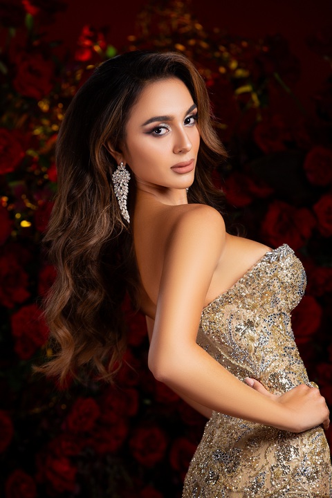 Ngắm dàn mỹ nhân Miss Charm trước đêm bán kết - Ảnh 9. Ngắm dàn mỹ nhân Miss Charm trước đêm bán kết - Ảnh 10.