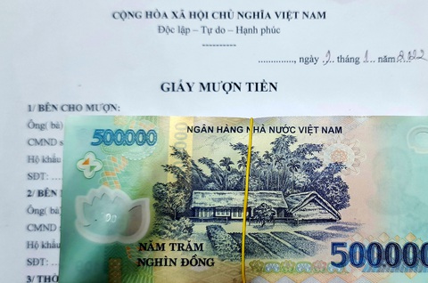 Khốn khổ đi đòi nợ cuối năm - Ảnh 1. Khốn khổ đi đòi nợ cuối năm - Ảnh 1.