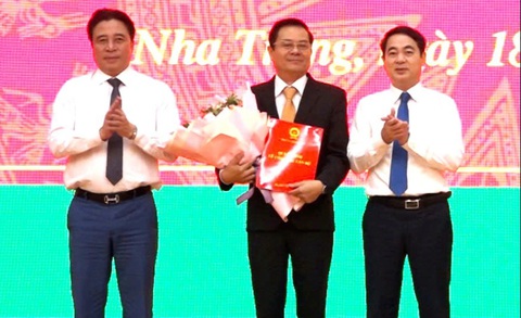 Phó chủ tịch thường trực HĐND tỉnh Khánh Hòa làm bí thư Thành ủy Nha Trang - Ảnh 1. Phó chủ tịch thường trực HĐND tỉnh Khánh Hòa làm bí thư Thành ủy Nha Trang - Ảnh 1.