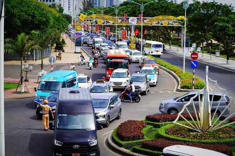 Từ 20-12, cấm xe trên 29 chỗ vào trung tâm Nha Trang - Ảnh 1. Từ 20-12, cấm xe trên 29 chỗ vào trung tâm Nha Trang - Ảnh 1.