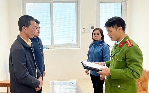 Từ vụ chồng ném hỏng điện thoại của vợ: Điện thoại là tài sản chung hay riêng? - Ảnh 1. Từ vụ chồng ném hỏng điện thoại của vợ: Điện thoại là tài sản chung hay riêng? - Ảnh 1.