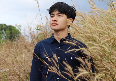 Lê Tuấn Khang làm video gây sốt, liệu khán giả trẻ có đang quá dễ dãi với nội dung ngắn? - Ảnh 4. Lê Tuấn Khang làm video gây sốt, liệu khán giả trẻ có đang quá dễ dãi với nội dung ngắn? - Ảnh 4.