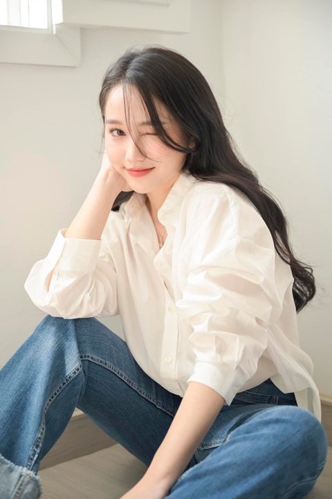 NSƯT Hữu Châu và các nghệ sĩ gạo cội đóng web drama có dưới tầm? - Ảnh 4. NSƯT Hữu Châu và các nghệ sĩ gạo cội đóng web drama có dưới tầm? - Ảnh 4.