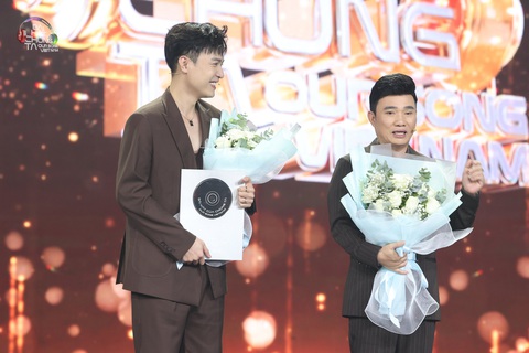 Quán quân 'Our Song Vietnam 2024' gọi tên Thu Minh, Vũ Thảo My - Ảnh 5. Thu Minh vượt Thanh Lam, giành quán quân Our song Vietnam 2024 - Ảnh 5.