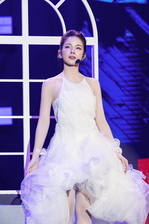 DJ Mie đạt giải thưởng Asia's Best Entertainer 2024 - Ảnh 4.