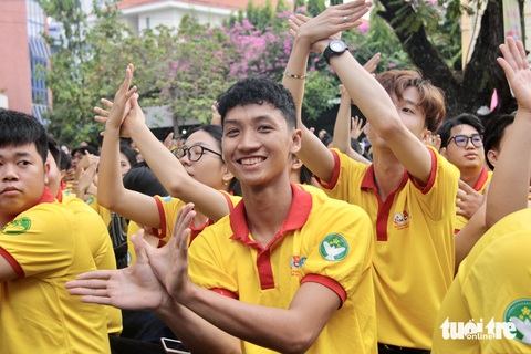70.000 chiến sĩ tham gia Xuân tình nguyện 2025, gấp đôi năm ngoái - Ảnh 3.