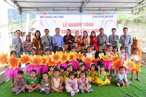 Điểm trường mới mở ra tương lai cho trẻ em vùng sâu vùng xa - Ảnh 2.