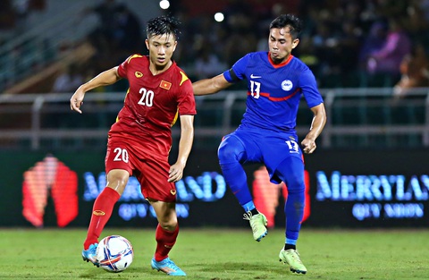 Tuyển thủ Singapore giải nghệ vì bệnh tim trước bán kết ASEAN Cup - Ảnh 1.
