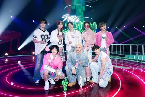Jimin BTS, Stray Kids và nhiều sao K-pop thống trị bảng xếp hạng album thế giới của Billboard - Ảnh 3. Jimin BTS, Stray Kids và nhiều sao K-pop thống trị bảng xếp hạng album thế giới của Billboard - Ảnh 3.