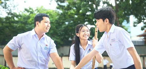 Giáng sinh tràn ngập phố phường - Ảnh 2. Giáng sinh tràn ngập phố phường - Ảnh 2.