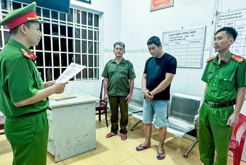 Bắt giam tài xế gây tai nạn làm chết 2 người trên xe chở công nhân ở Bà Rịa - Vũng Tàu - Ảnh 1.