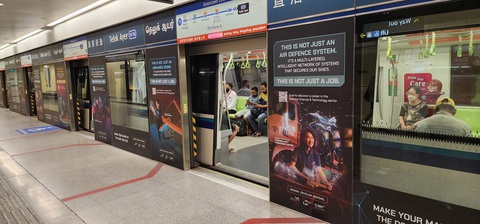 'Đi phượt' metro xưa và nay - Kỳ 3: Metro - dư địa chào đón sáng tạo và sinh lợi - Ảnh 4. 'Đi phượt' metro xưa và nay - Kỳ 3: Metro - dư địa chào đón sáng tạo và sinh lợi - Ảnh 5.