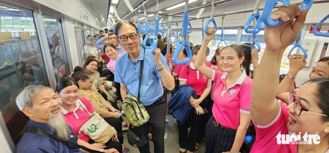 'Đi phượt' metro xưa và nay - Kỳ cuối: Kết nối tấm lòng và bộ óc - Ảnh 6. 'Đi phượt' metro xưa và nay - Kỳ cuối: Kết nối tấm lòng và bộ óc - Ảnh 5.
