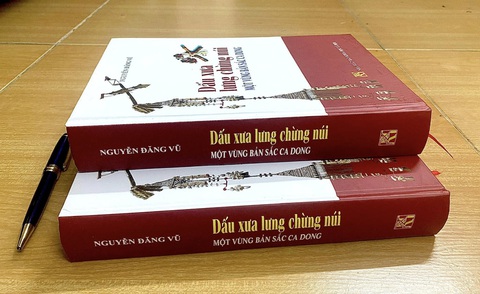 Sau nhiều năm, giải thưởng Hội Văn nghệ dân Việt Nam mới có giải nhất - Ảnh 2. Sau nhiều năm, giải thưởng Hội Văn nghệ dân Việt Nam mới có giải nhất - Ảnh 2.