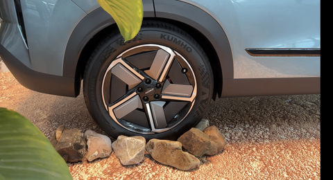 Jaecoo J7 ra mắt Việt Nam tháng sau: Giá tạm tính 1 tỷ đồng, chạy 1.200km/bình xăng, cạnh tranh CR-V- Ảnh 6. Jaecoo J7 ra mắt Việt Nam tháng sau: SUV hạng C 1 tỉ thách thức CR-V, Tucson, CX-5 - Ảnh 5.
