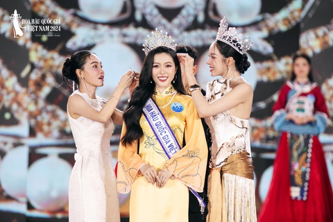 Người đẹp Tây Đô Kiều Duy đăng quang Hoa hậu Quốc gia Việt Nam 2024 - Ảnh 1. Người đẹp Tây Đô Kiều Duy đăng quang Hoa hậu Quốc gia Việt Nam 2024 - Ảnh 1.