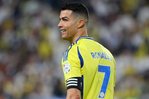 Ligue 1 dùng Messi để 'vả miệng' Ronaldo - Ảnh 1.