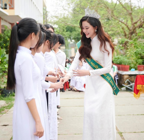 Khán giả nhận xét Kiều Duy không xứng ngôi vị Hoa hậu Quốc gia Việt Nam, ban tổ chức nói gì? - Ảnh 11. Khán giả nhận xét Kiều Duy không xứng ngôi vị Hoa hậu Quốc gia Việt Nam, ban tổ chức nói gì? - Ảnh 11.