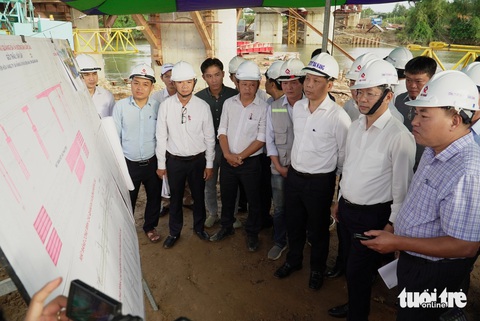 Hoàn thành cầu hữu nghị giữa Quảng Nam và Đà Nẵng trước 15-3-2025 - Ảnh 2.