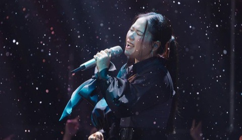 Lời thủ thỉ của Thuỳ Chi đạt hàng triệu lượt nghe, lấn át thí sinh Rap Việt - Ảnh 3. Có phải Thùy Chi làm lu mờ Nhật Hoàng Rap Việt trong ca khúc triệu view Anh đã làm gì đâu? - Ảnh 3.