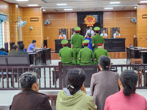 Tử hình Lê Đình Thuyết - hung thủ giết cả nhà em họ chấn động cả nước - Ảnh 6.