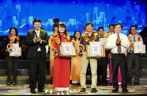 Chủ tịch Phan Văn Mãi: Xây dựng TP.HCM là thành phố văn hóa, nhân văn - Ảnh 4. Chủ tịch Phan Văn Mãi: Xây dựng TP.HCM là thành phố văn hóa, nhân văn - Ảnh 4.