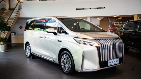 Minivan mới dễ về Việt Nam đầu 2025: Tiện nghi thương gia, nhiều công nghệ, hết xăng chạy tiếp 140km - Ảnh 2.