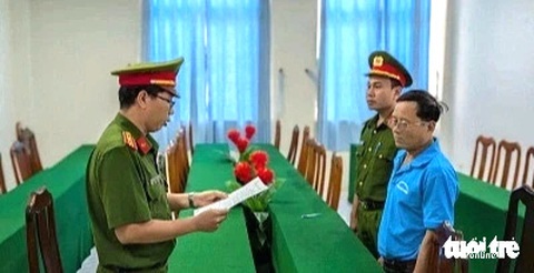 Khởi tố cựu chủ tịch Liên đoàn lao động huyện Châu Thành - Ảnh 1.