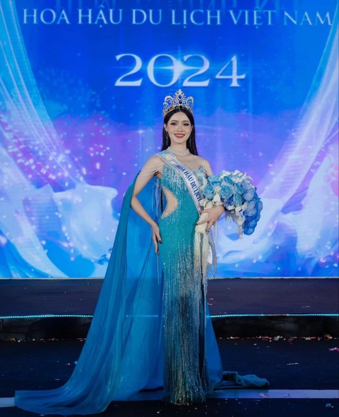 Bạn nhớ tên bao nhiêu hoa hậu Việt đăng quang năm 2024? - Ảnh 14. Bạn nhớ tên bao nhiêu hoa hậu Việt đăng quang năm 2024? - Ảnh 14.