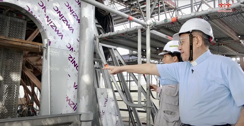 Nhà thờ Đức Bà trùng tu đến đâu rồi? - Ảnh 1. Nhà thờ Đức Bà trùng tu đến đâu rồi? - Ảnh 1.