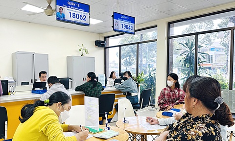 Để không còn 'vùng trú an toàn' của cán bộ yếu kém - Ảnh 2. Để không còn 'vùng trú an toàn' của cán bộ yếu kém - Ảnh 2.