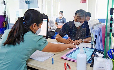 Để không còn 'vùng trú an toàn' của cán bộ yếu kém - Ảnh 4. Để không còn 'vùng trú an toàn' của cán bộ yếu kém - Ảnh 4.