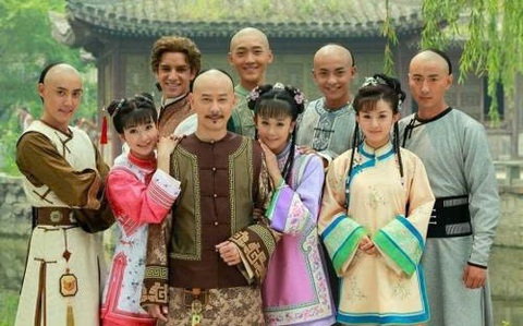 Cuộc đời đầy sóng gió của Quỳnh Dao, nữ văn sĩ tài năng nhưng cũng đầy tai tiếng - Ảnh 3. Cuộc đời đầy sóng gió của Quỳnh Dao, nữ văn sĩ tài năng nhưng cũng đầy tai tiếng - Ảnh 3.