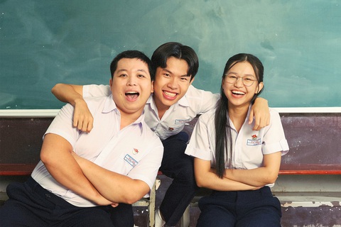 Phim chiếu rạp Kính vạn hoa hé lộ quá trình tuyển bộ ba diễn viên nhí Long, Quý, Hạnh - Ảnh 1. Phim chiếu rạp Kính vạn hoa - Ảnh 1.