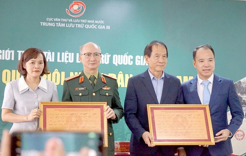 Quân đội ta từ nhân dân mà ra - Ảnh 4. Quân đội ta từ nhân dân mà ra - Ảnh 4.