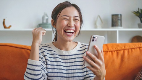Bảo hiểm số FWD có gì để thu hút giới trẻ? - Ảnh 4.