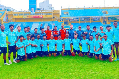 Timor Leste và Thái Lan đến Hà Nội chuẩn bị ra quân tại ASEAN Cup 2024 - Ảnh 1. Timor Leste và Thái Lan đến Hà Nội chuẩn bị ra quân tại ASEAN Cup 2024 - Ảnh 1.