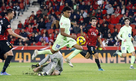 Barca vẫn mong manh - Ảnh 1. Barca vẫn mong manh - Ảnh 1.
