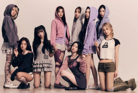 Rosé BlackPink hay Twice sẽ là nữ hoàng đường đưa âm nhạc K-pop cuối năm? - Ảnh 4. Rosé BlackPink hay Twice sẽ là nữ hoàng đường đưa âm nhạc K-pop cuối năm? - Ảnh 4.
